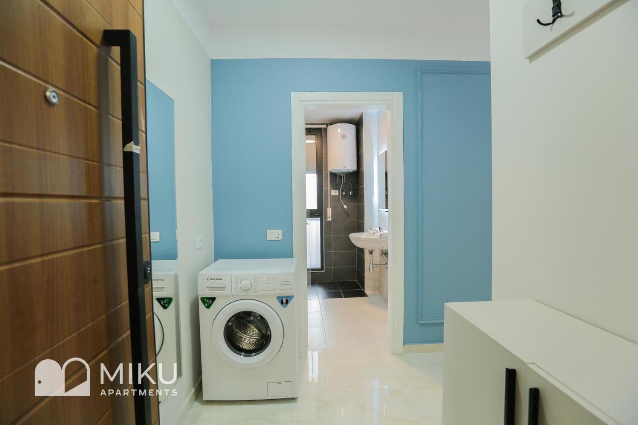 Miku Apartment - Glamorous 1Bedroom Apartment At Olympic Residence 티라나 외부 사진