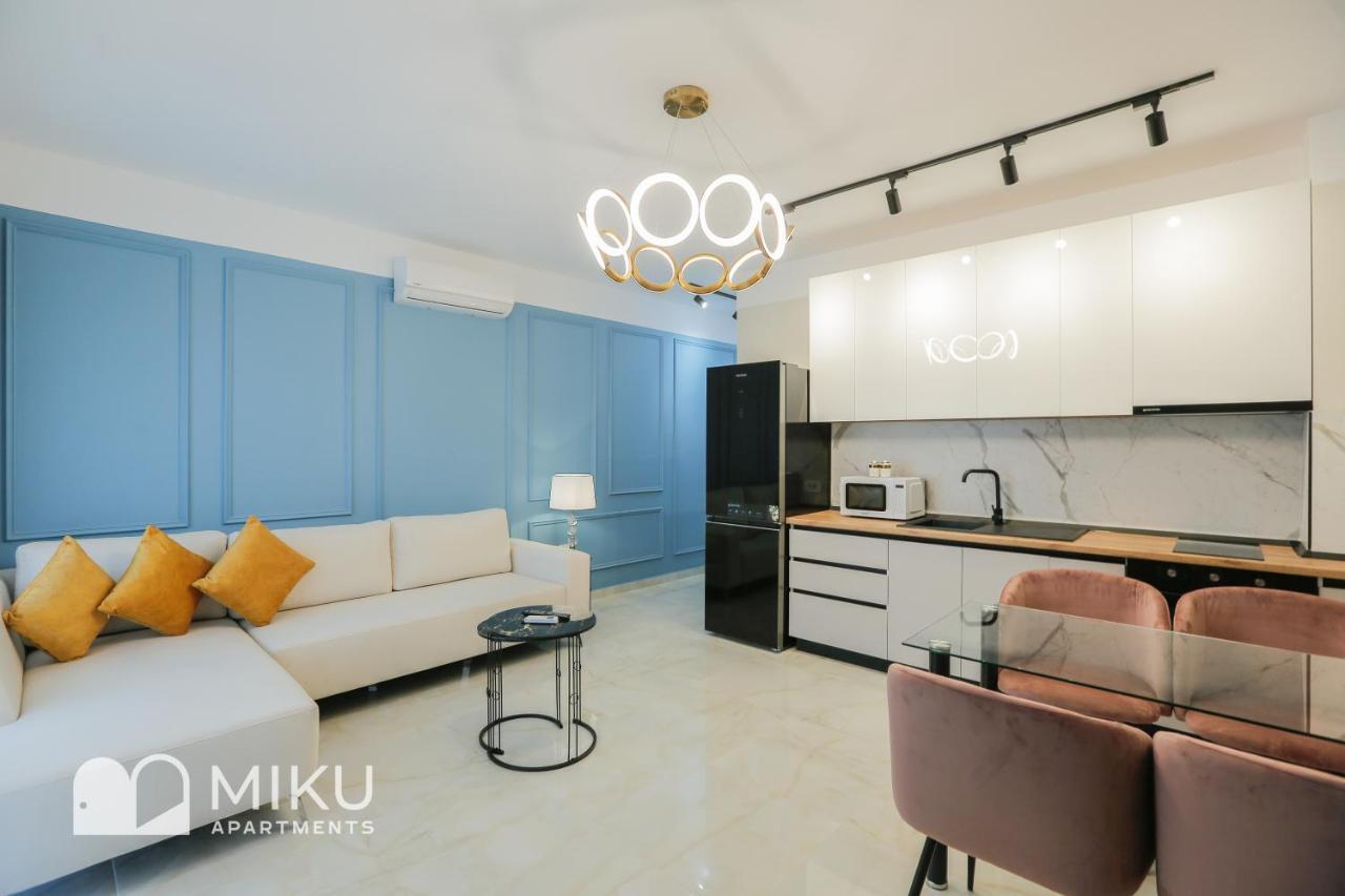Miku Apartment - Glamorous 1Bedroom Apartment At Olympic Residence 티라나 외부 사진